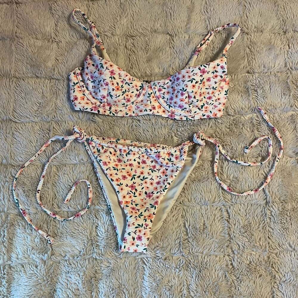 Billabong Tanlines Helena Underwire Bikini Top and Tie Side Bottom Set